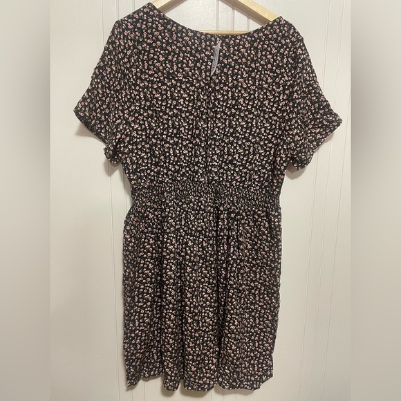 Hesperus Floral Baby Doll Dress 2x NWOT - Picture 3 of 8